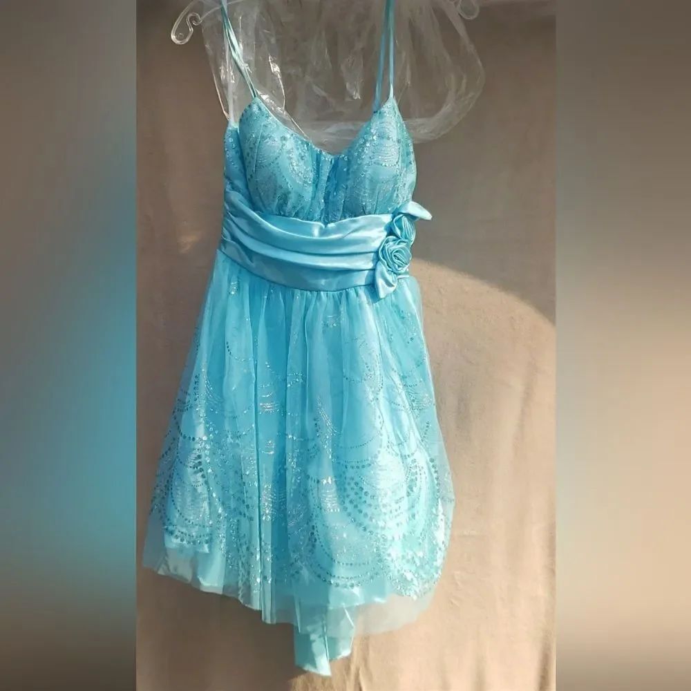 Gorgeous Deb Formal Dress Sz 7/8